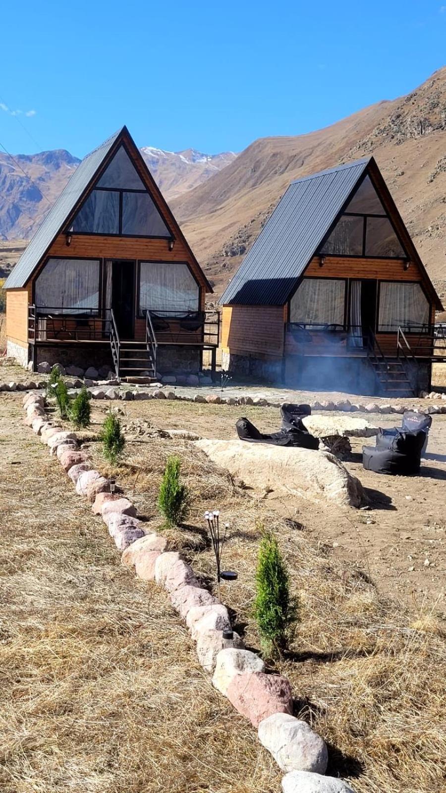 Mtisguli Cottages Kazbegi Ngoại thất bức ảnh