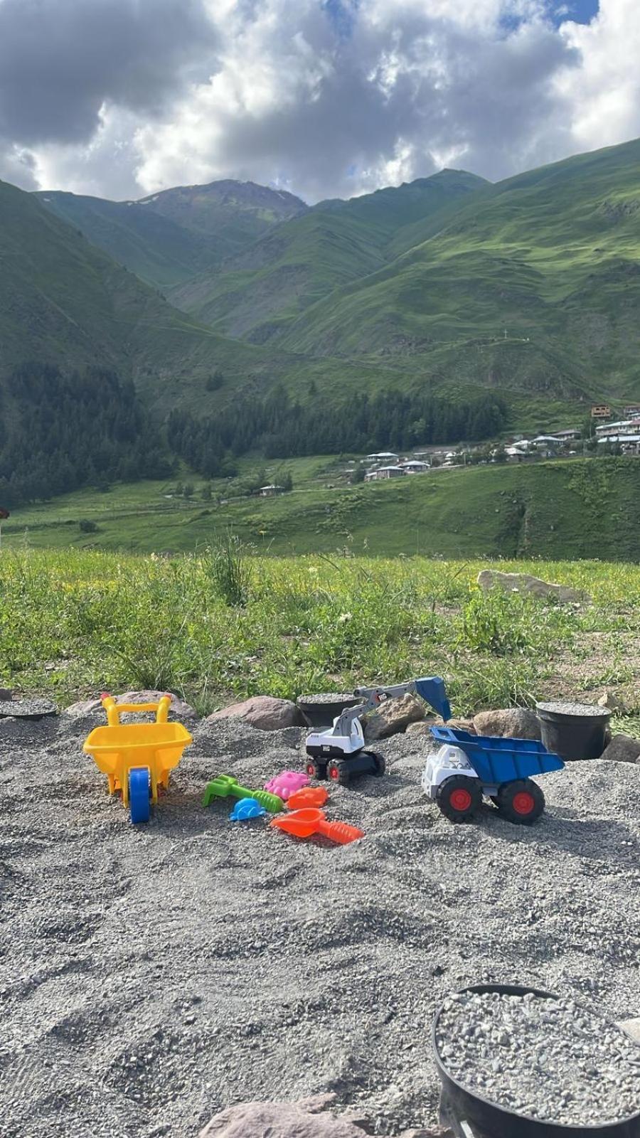 Mtisguli Cottages Kazbegi Ngoại thất bức ảnh